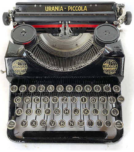 typewriter top view